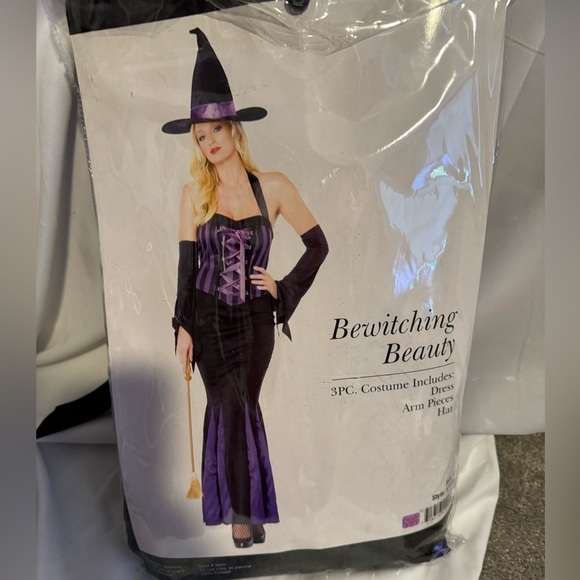Other - Witch costume purple  🎉HP